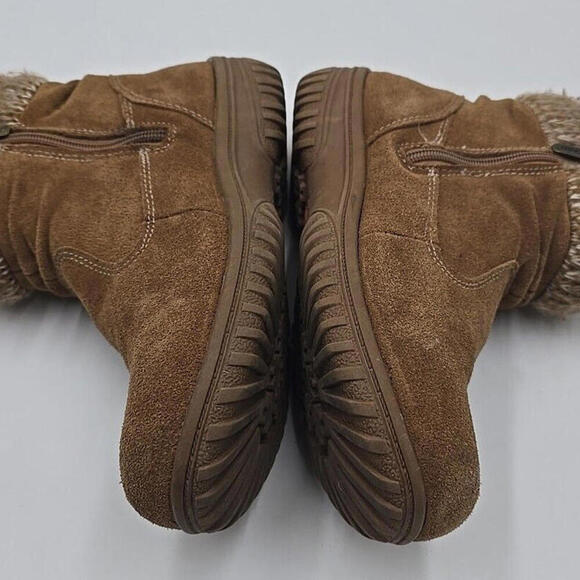 Khombu Women's Laura All Weather Booties TAN / Chestnut New in Box Size 8 - Picture 7 of 8
